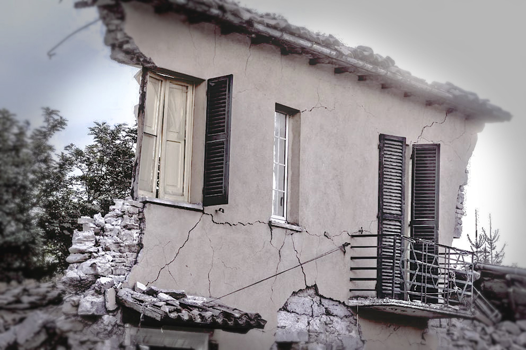 TERREMOTO 6.0 NELL’ITALIA CENTRALE PORTA MORTE E DISTRUZIONE IN DIVERSI PAESI