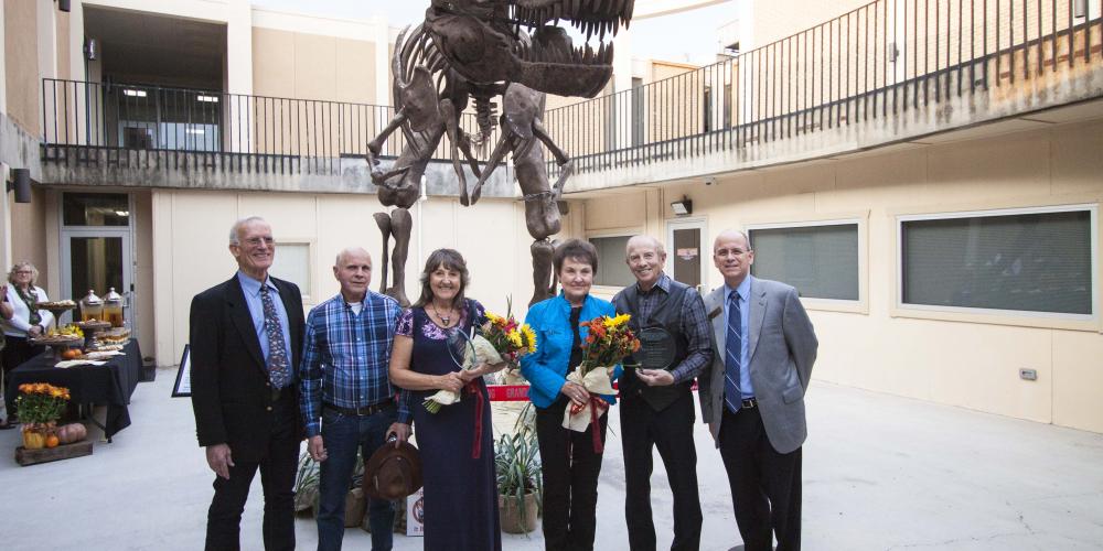STUDIANDO IL PASSATO, UN’UNIVERSITÀ AVVENTISTA APRE IL MUSEO DEL DINOSAURO