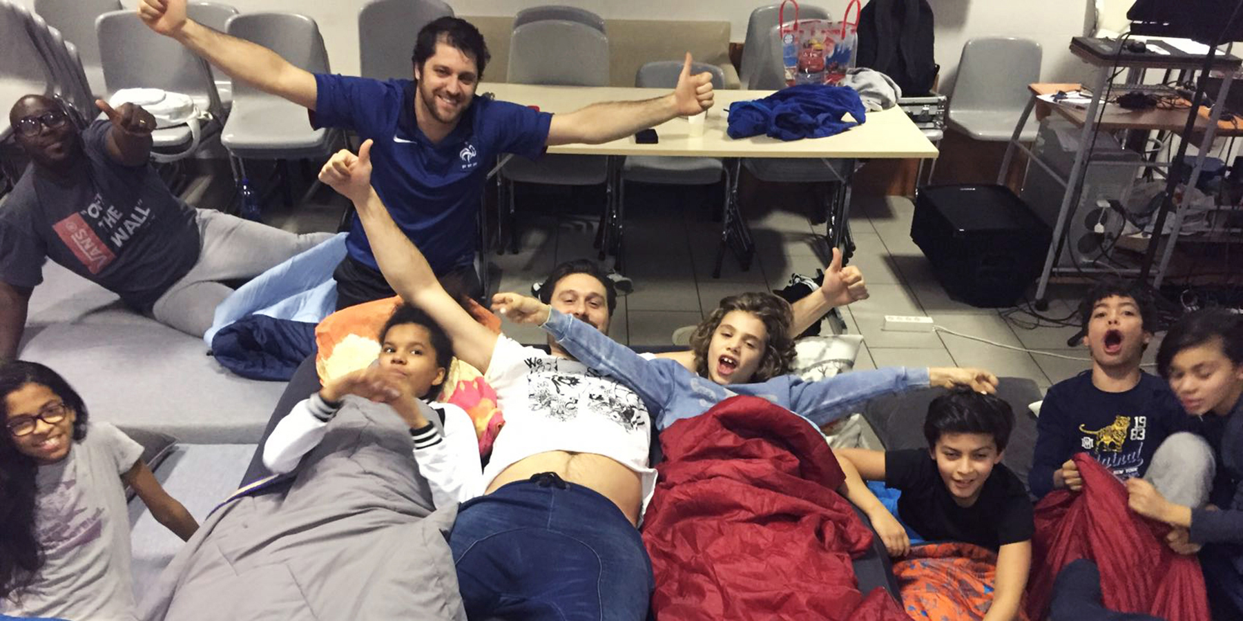 SERATA CON GLI ADOLESCENTI