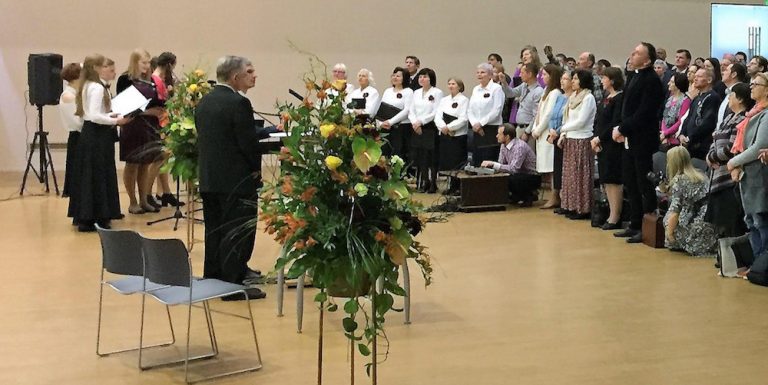 LA CHIESA CRISTIANA AVVENTISTA FESTEGGIA 90 ANNI DI PRESENZA IN LITUANIA