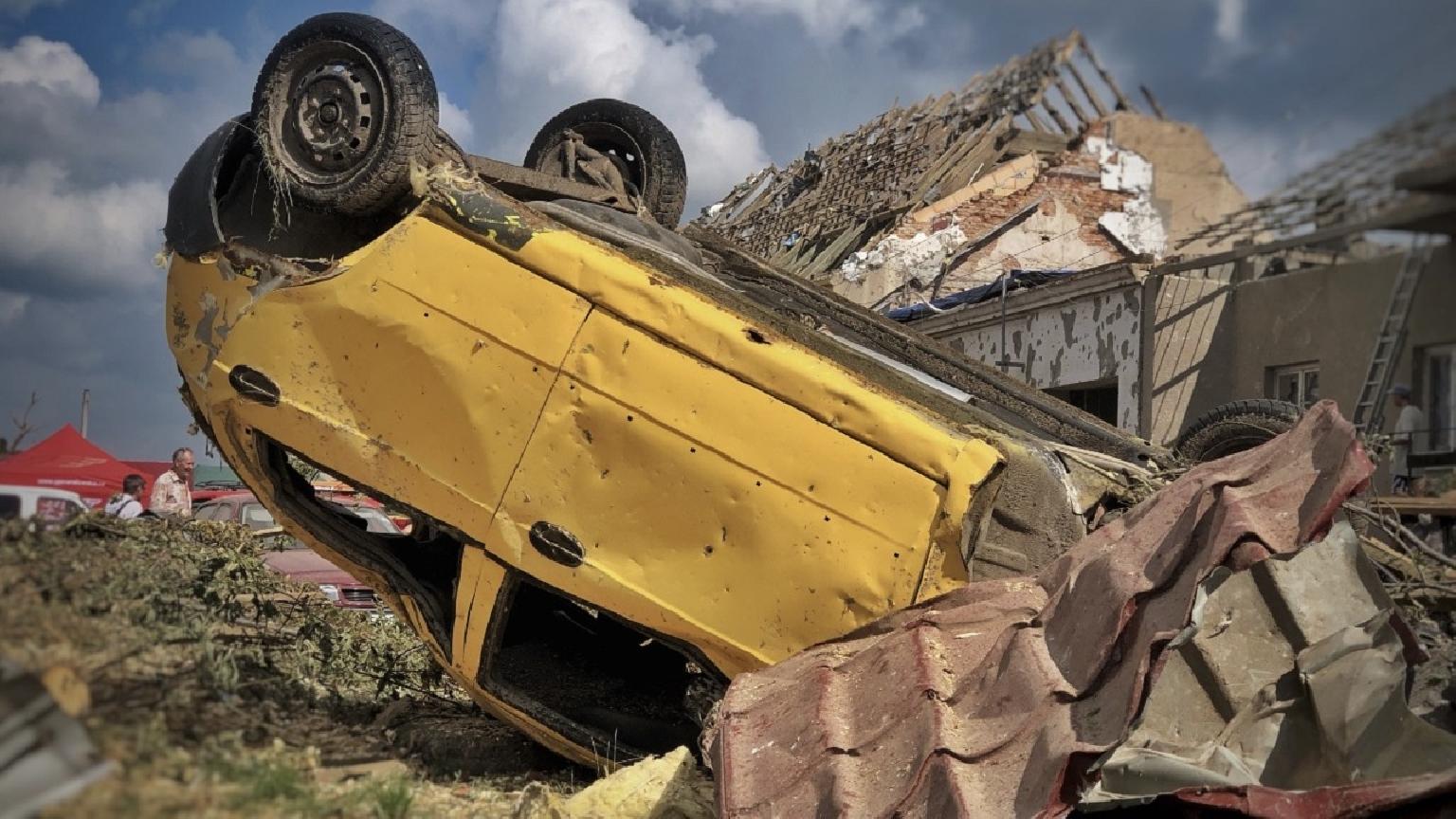 Tornado in Cechia: ADRA impegnata nei soccorsi