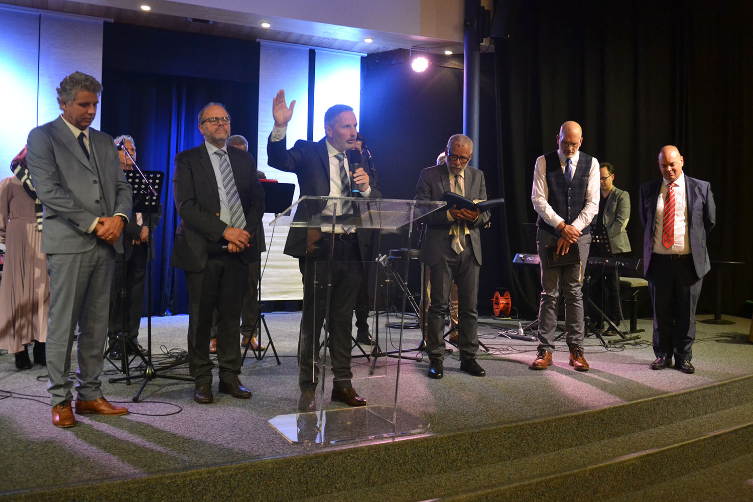 Consacrazioni, la parte visibile dell’iceberg