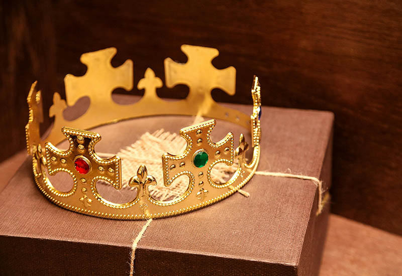 Saul: tra corona e silenzi